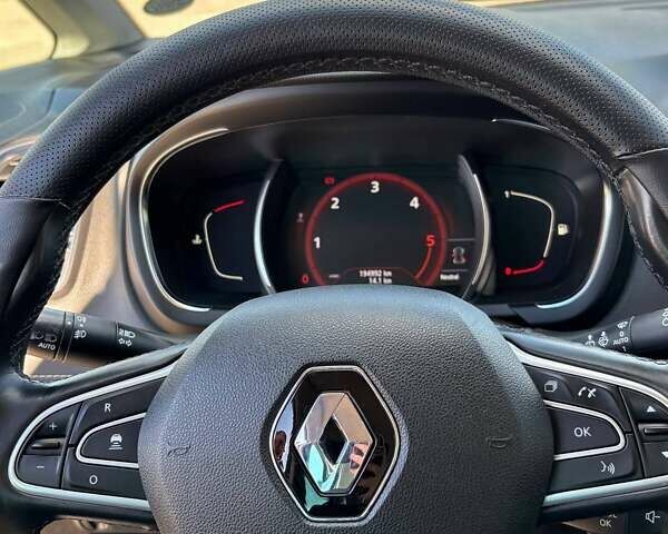 Коричневый Рено Сценик, объемом двигателя 1.6 л и пробегом 196 тыс. км за 17199 $, фото 18 на Automoto.ua