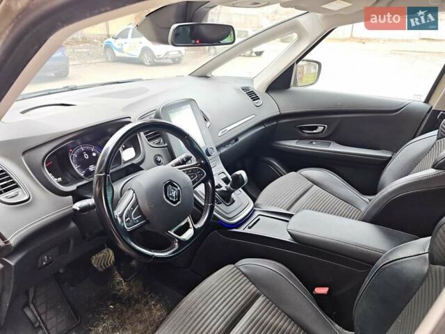 Коричневий Рено Сценік, об'ємом двигуна 1.75 л та пробігом 208 тис. км за 14000 $, фото 3 на Automoto.ua