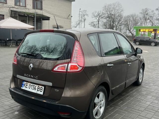 Коричневый Рено Сценик, объемом двигателя 1.4 л и пробегом 195 тыс. км за 4900 $, фото 2 на Automoto.ua