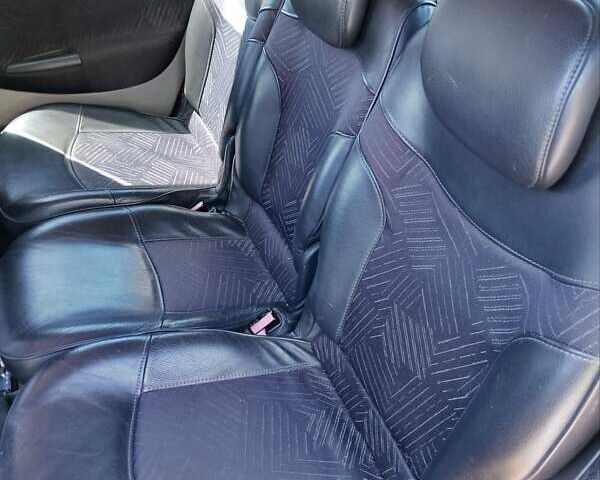 Красный Рено Сценик, объемом двигателя 1.9 л и пробегом 337 тыс. км за 2500 $, фото 13 на Automoto.ua