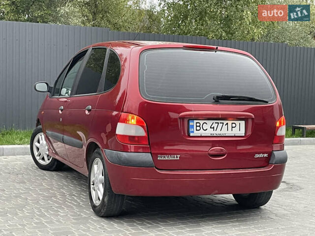 Рено Сценік 2003 у Дрогобичі на Automoto.ua Червоний Рено Сценік, об'ємом двигуна 1.6 л та пробігом 200 тис. км за 3750 $, фото 11 на Automoto.ua