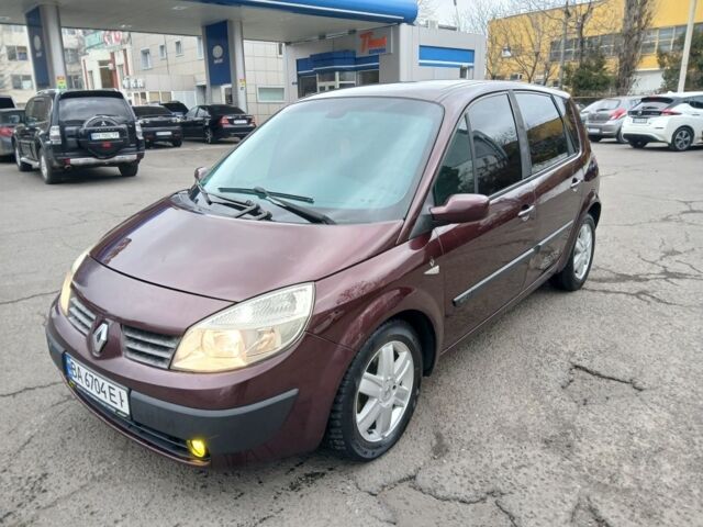 Красный Рено Сценик, объемом двигателя 1.9 л и пробегом 290 тыс. км за 3599 $, фото 5 на Automoto.ua