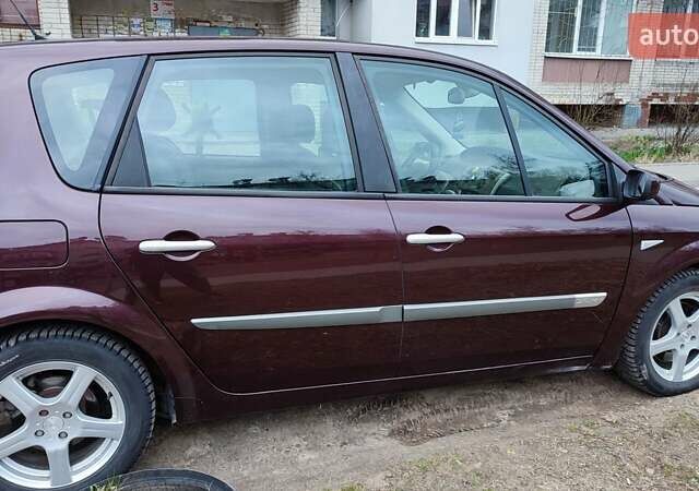 Червоний Рено Сценік, об'ємом двигуна 2 л та пробігом 215 тис. км за 5800 $, фото 5 на Automoto.ua