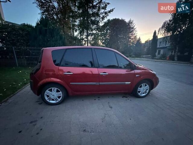 Красный Рено Сценик, объемом двигателя 1.6 л и пробегом 250 тыс. км за 3650 $, фото 1 на Automoto.ua