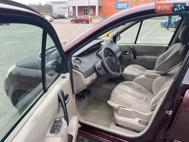 Красный Рено Сценик, объемом двигателя 1.5 л и пробегом 292 тыс. км за 3400 $, фото 12 на Automoto.ua