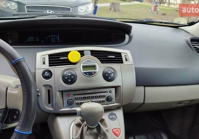 Червоний Рено Сценік, об'ємом двигуна 2 л та пробігом 215 тис. км за 5800 $, фото 7 на Automoto.ua