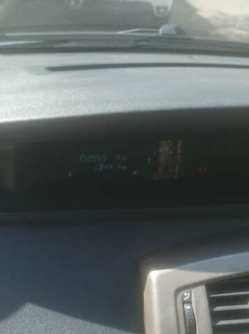 Красный Рено Сценик, объемом двигателя 1.6 л и пробегом 250 тыс. км за 3650 $, фото 10 на Automoto.ua