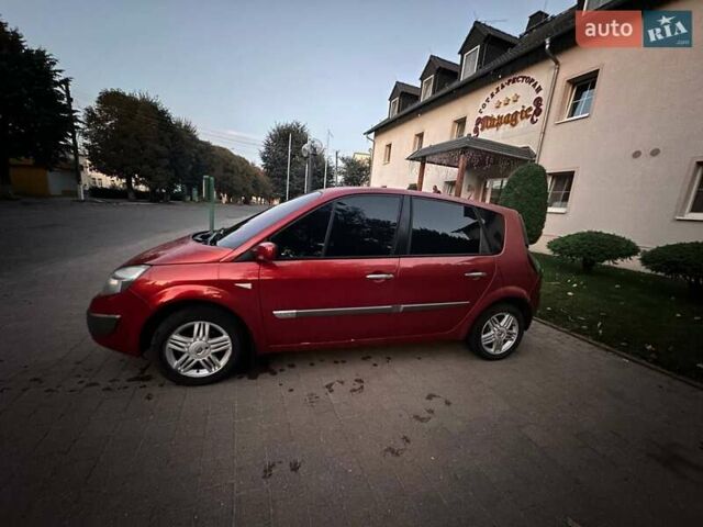 Красный Рено Сценик, объемом двигателя 1.6 л и пробегом 250 тыс. км за 3650 $, фото 8 на Automoto.ua