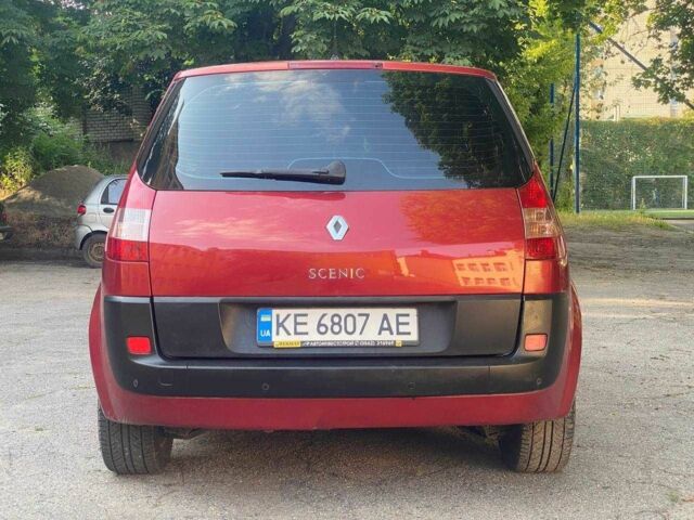 Красный Рено Сценик, объемом двигателя 1.6 л и пробегом 192 тыс. км за 4900 $, фото 3 на Automoto.ua