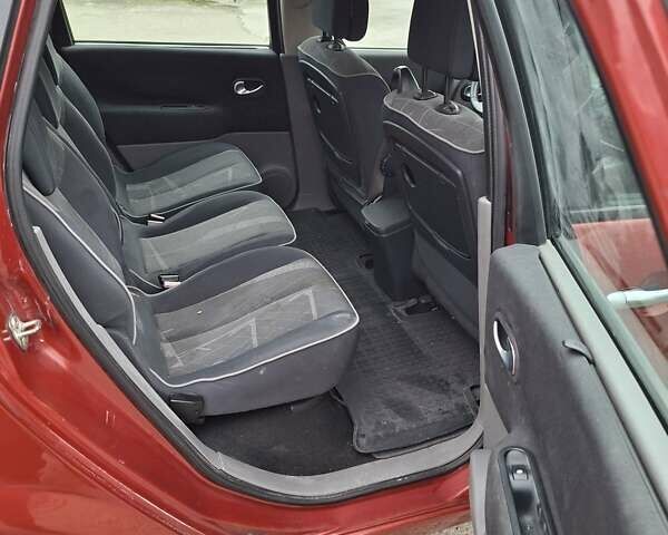 Червоний Рено Сценік, об'ємом двигуна 1.6 л та пробігом 200 тис. км за 4500 $, фото 4 на Automoto.ua