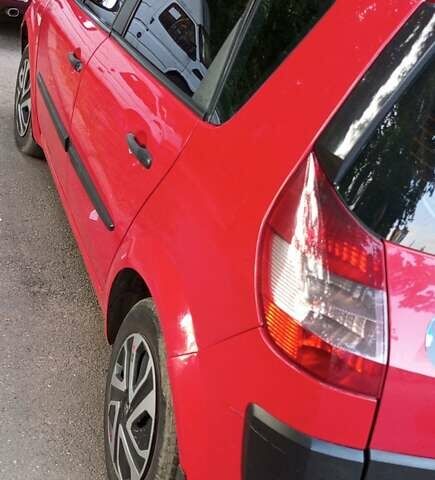 Красный Рено Сценик, объемом двигателя 1.6 л и пробегом 130 тыс. км за 4300 $, фото 2 на Automoto.ua