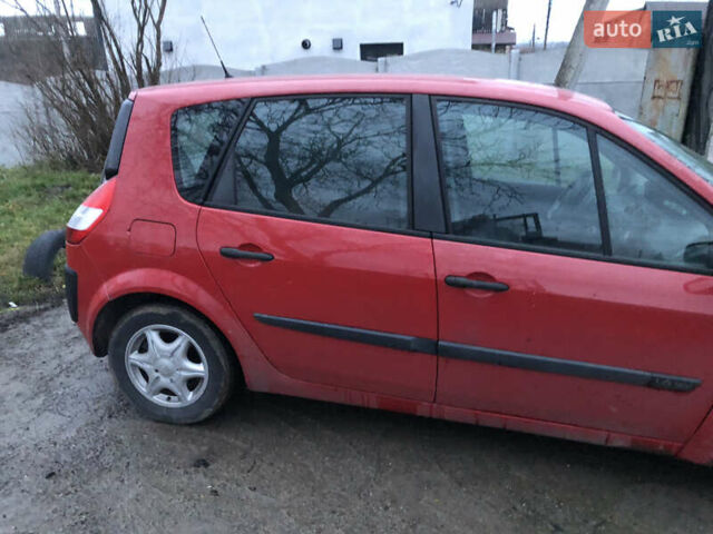 Красный Рено Сценик, объемом двигателя 1.6 л и пробегом 259 тыс. км за 3600 $, фото 2 на Automoto.ua
