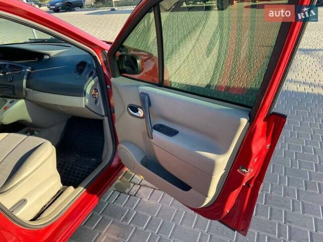 Червоний Рено Сценік, об'ємом двигуна 1.6 л та пробігом 313 тис. км за 5500 $, фото 17 на Automoto.ua