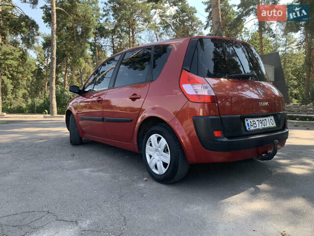 Красный Рено Сценик, объемом двигателя 1.6 л и пробегом 190 тыс. км за 4700 $, фото 7 на Automoto.ua
