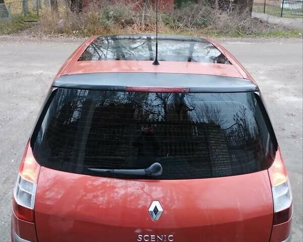 Красный Рено Сценик, объемом двигателя 1.6 л и пробегом 259 тыс. км за 4200 $, фото 5 на Automoto.ua