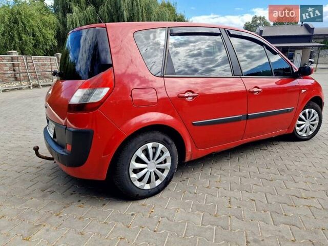 Красный Рено Сценик, объемом двигателя 1.6 л и пробегом 205 тыс. км за 4700 $, фото 6 на Automoto.ua