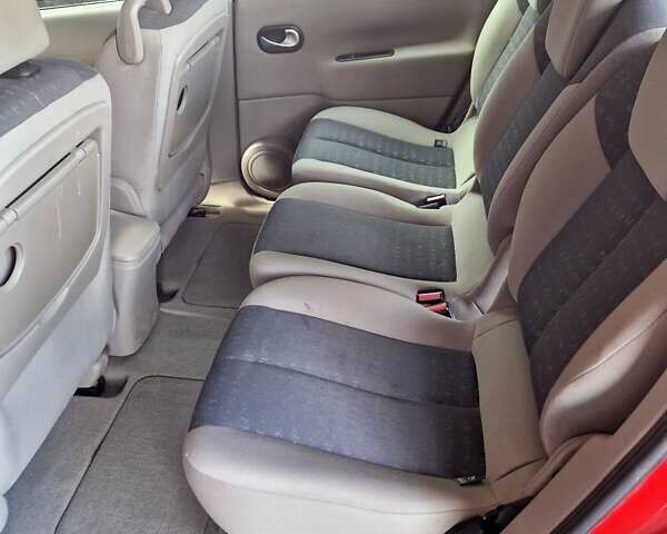 Красный Рено Сценик, объемом двигателя 1.6 л и пробегом 202 тыс. км за 4700 $, фото 25 на Automoto.ua