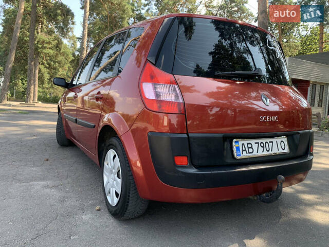Красный Рено Сценик, объемом двигателя 1.6 л и пробегом 190 тыс. км за 4700 $, фото 6 на Automoto.ua