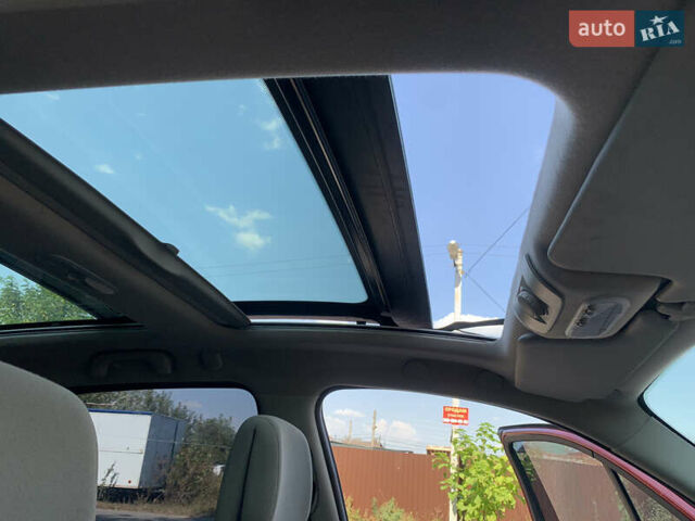 Красный Рено Сценик, объемом двигателя 1.6 л и пробегом 190 тыс. км за 4700 $, фото 18 на Automoto.ua