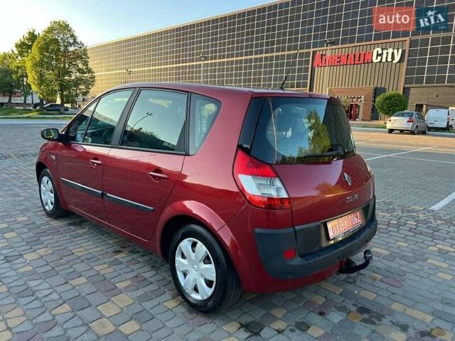 Красный Рено Сценик, объемом двигателя 1.6 л и пробегом 222 тыс. км за 4800 $, фото 3 на Automoto.ua