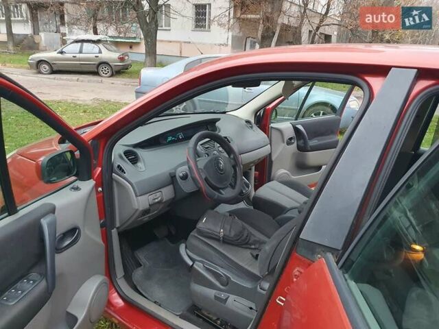 Червоний Рено Сценік, об'ємом двигуна 1.6 л та пробігом 130 тис. км за 3500 $, фото 16 на Automoto.ua