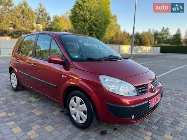 Красный Рено Сценик, объемом двигателя 1.6 л и пробегом 222 тыс. км за 4800 $, фото 1 на Automoto.ua