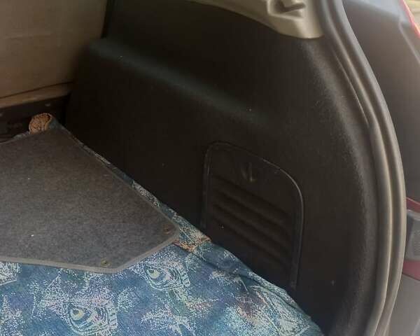 Красный Рено Сценик, объемом двигателя 1.9 л и пробегом 220 тыс. км за 4555 $, фото 14 на Automoto.ua
