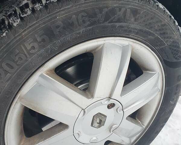 Красный Рено Сценик, объемом двигателя 1.6 л и пробегом 246 тыс. км за 4900 $, фото 16 на Automoto.ua