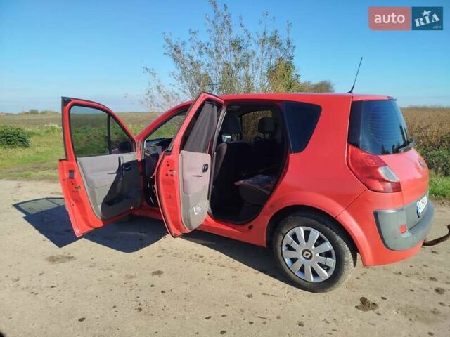 Красный Рено Сценик, объемом двигателя 1.6 л и пробегом 340 тыс. км за 4400 $, фото 6 на Automoto.ua