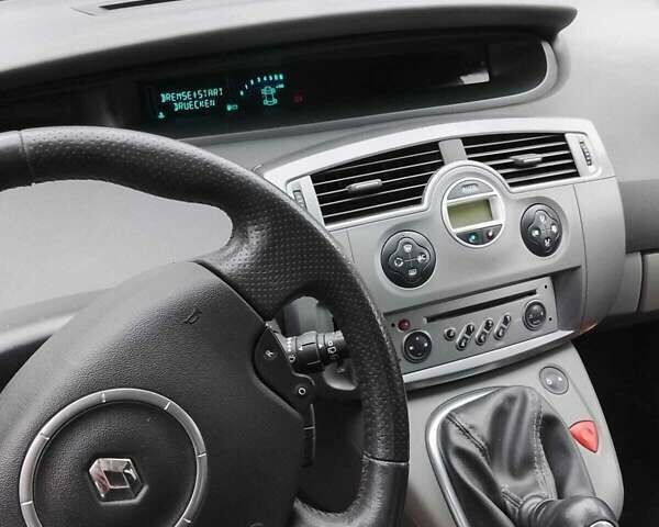 Рено Сценик 2007 в Сумах на Automoto.ua Красный Рено Сценик, объемом двигателя 1.6 л и пробегом 189 тыс. км за 4650 $, фото 5 на Automoto.ua