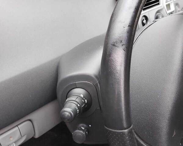 Рено Сценик 2007 в Сумах на Automoto.ua Красный Рено Сценик, объемом двигателя 1.6 л и пробегом 189 тыс. км за 4650 $, фото 4 на Automoto.ua