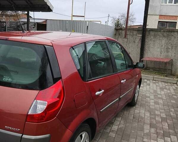 Рено Сценик 2007 в Сумах на Automoto.ua Красный Рено Сценик, объемом двигателя 1.6 л и пробегом 189 тыс. км за 4650 $, фото 3 на Automoto.ua