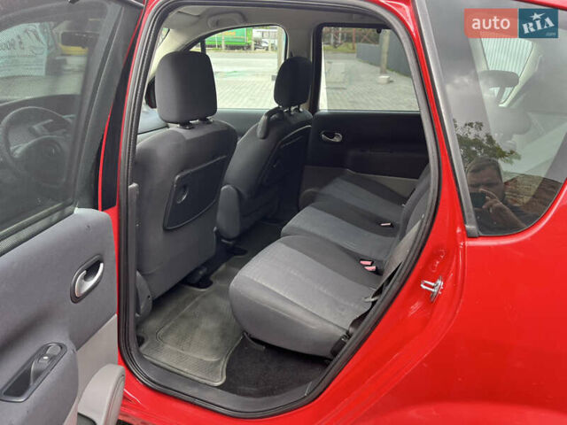 Червоний Рено Сценік, об'ємом двигуна 1.6 л та пробігом 201 тис. км за 5500 $, фото 32 на Automoto.ua