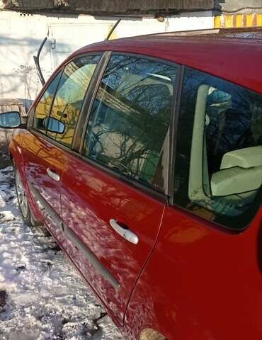 Красный Рено Сценик, объемом двигателя 1.5 л и пробегом 240 тыс. км за 5700 $, фото 6 на Automoto.ua