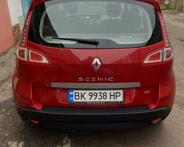 Червоний Рено Сценік, об'ємом двигуна 1.5 л та пробігом 268 тис. км за 6900 $, фото 3 на Automoto.ua