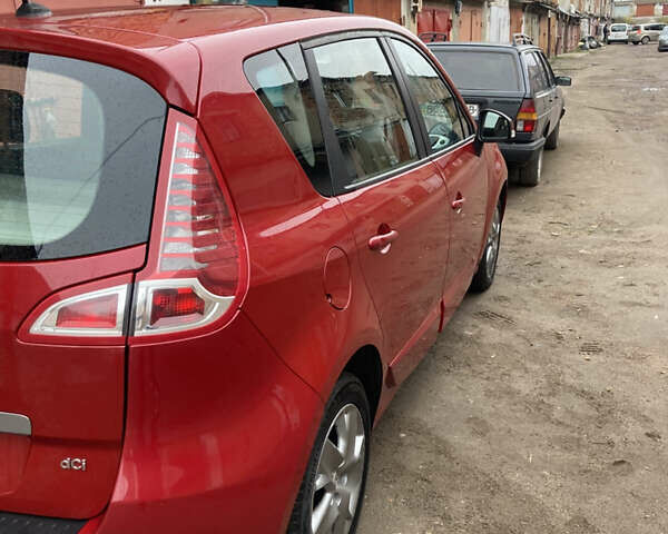 Червоний Рено Сценік, об'ємом двигуна 1.5 л та пробігом 268 тис. км за 6900 $, фото 2 на Automoto.ua