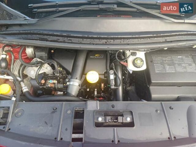 Красный Рено Сценик, объемом двигателя 1.46 л и пробегом 140 тыс. км за 9700 $, фото 24 на Automoto.ua