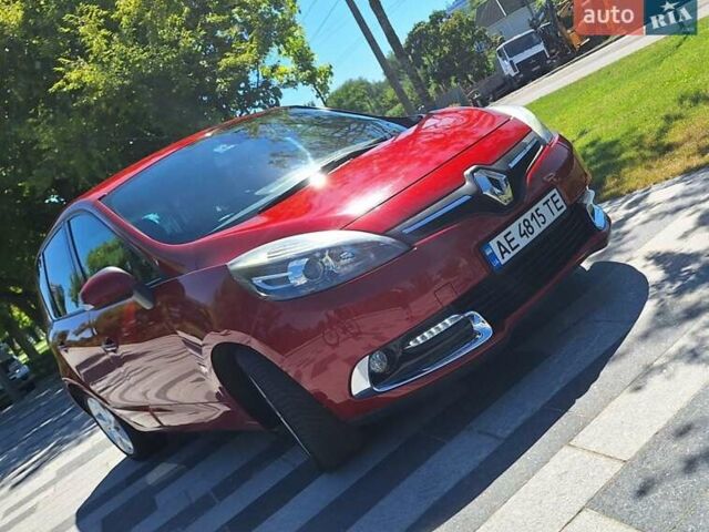 Красный Рено Сценик, объемом двигателя 1.46 л и пробегом 210 тыс. км за 8999 $, фото 13 на Automoto.ua
