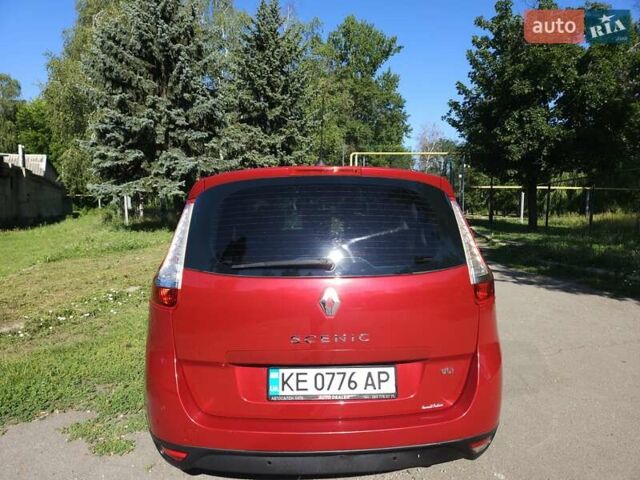 Червоний Рено Сценік, об'ємом двигуна 1.46 л та пробігом 264 тис. км за 7850 $, фото 5 на Automoto.ua