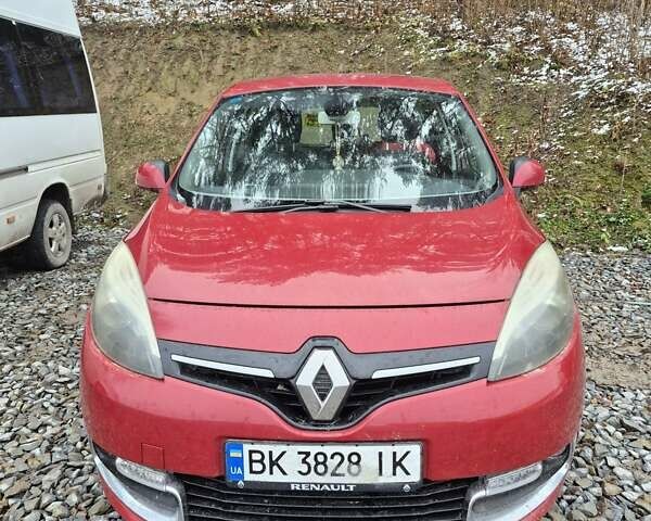 Красный Рено Сценик, объемом двигателя 1.6 л и пробегом 237 тыс. км за 7500 $, фото 2 на Automoto.ua