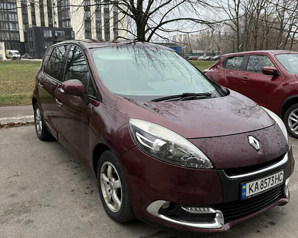 Червоний Рено Сценік, об'ємом двигуна 1.6 л та пробігом 236 тис. км за 4700 $, фото 3 на Automoto.ua