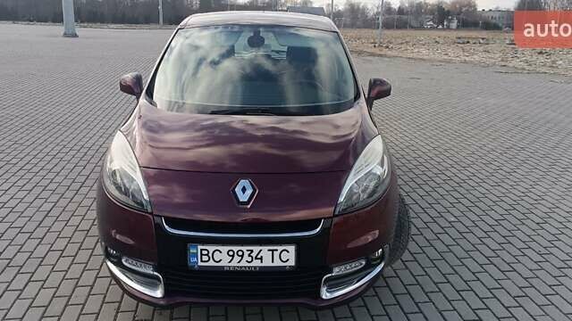 Красный Рено Сценик, объемом двигателя 1.5 л и пробегом 186 тыс. км за 7999 $, фото 3 на Automoto.ua