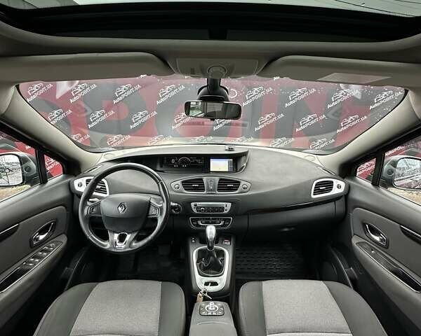 Червоний Рено Сценік, об'ємом двигуна 2 л та пробігом 176 тис. км за 9000 $, фото 20 на Automoto.ua