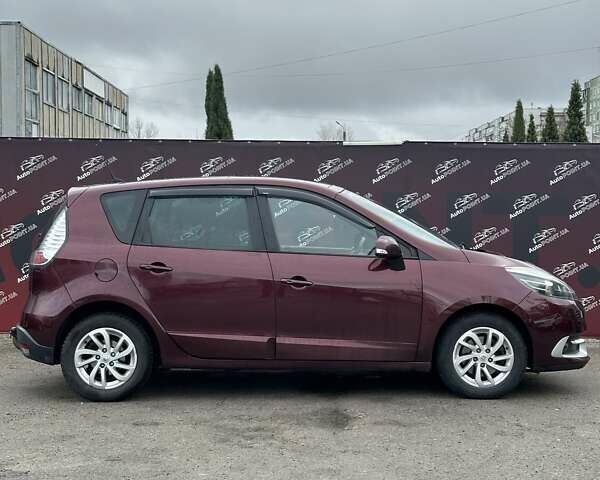Червоний Рено Сценік, об'ємом двигуна 2 л та пробігом 176 тис. км за 9000 $, фото 3 на Automoto.ua