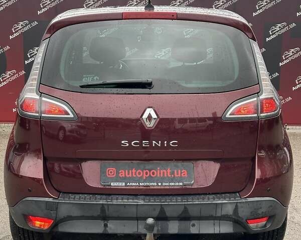 Червоний Рено Сценік, об'ємом двигуна 2 л та пробігом 176 тис. км за 9000 $, фото 9 на Automoto.ua