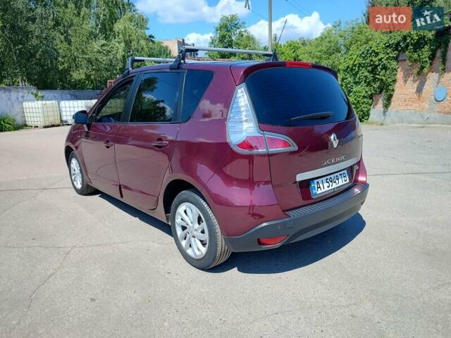 Красный Рено Сценик, объемом двигателя 1.46 л и пробегом 202 тыс. км за 9700 $, фото 15 на Automoto.ua