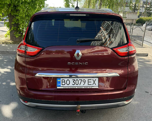 Красный Рено Сценик, объемом двигателя 1.6 л и пробегом 280 тыс. км за 13900 $, фото 4 на Automoto.ua