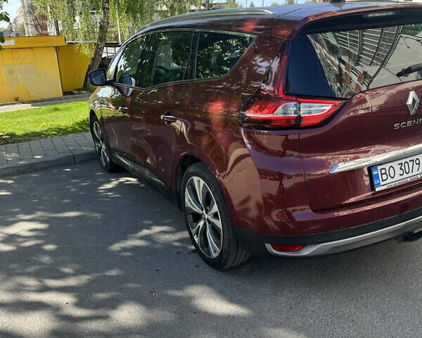 Красный Рено Сценик, объемом двигателя 1.6 л и пробегом 280 тыс. км за 13900 $, фото 5 на Automoto.ua