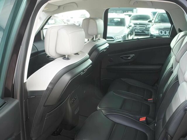 Червоний Рено Сценік, об'ємом двигуна 1.6 л та пробігом 58 тис. км за 7500 $, фото 9 на Automoto.ua