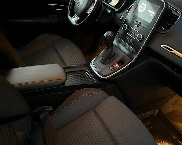 Червоний Рено Сценік, об'ємом двигуна 1.46 л та пробігом 236 тис. км за 15300 $, фото 17 на Automoto.ua